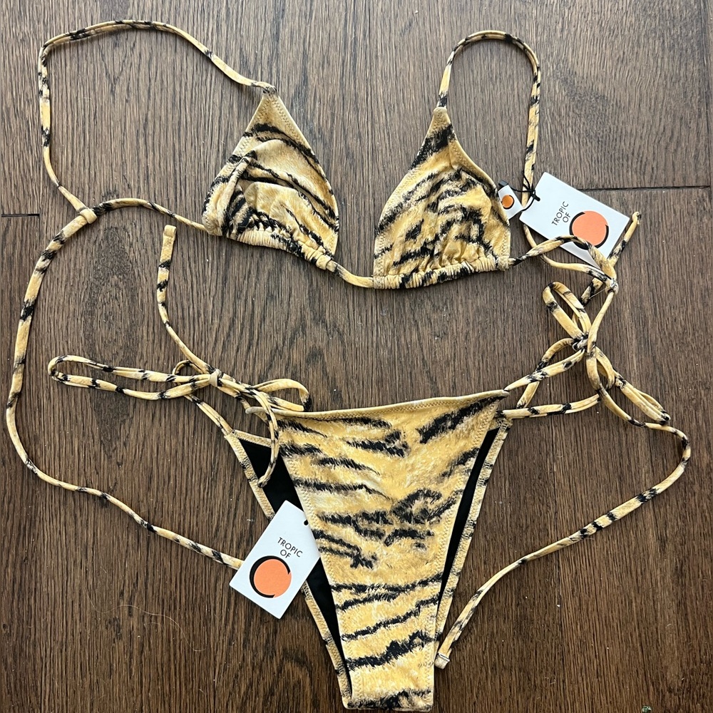 Tropic of C Tigresa Print brand new NWT SET (S top/M bottom)